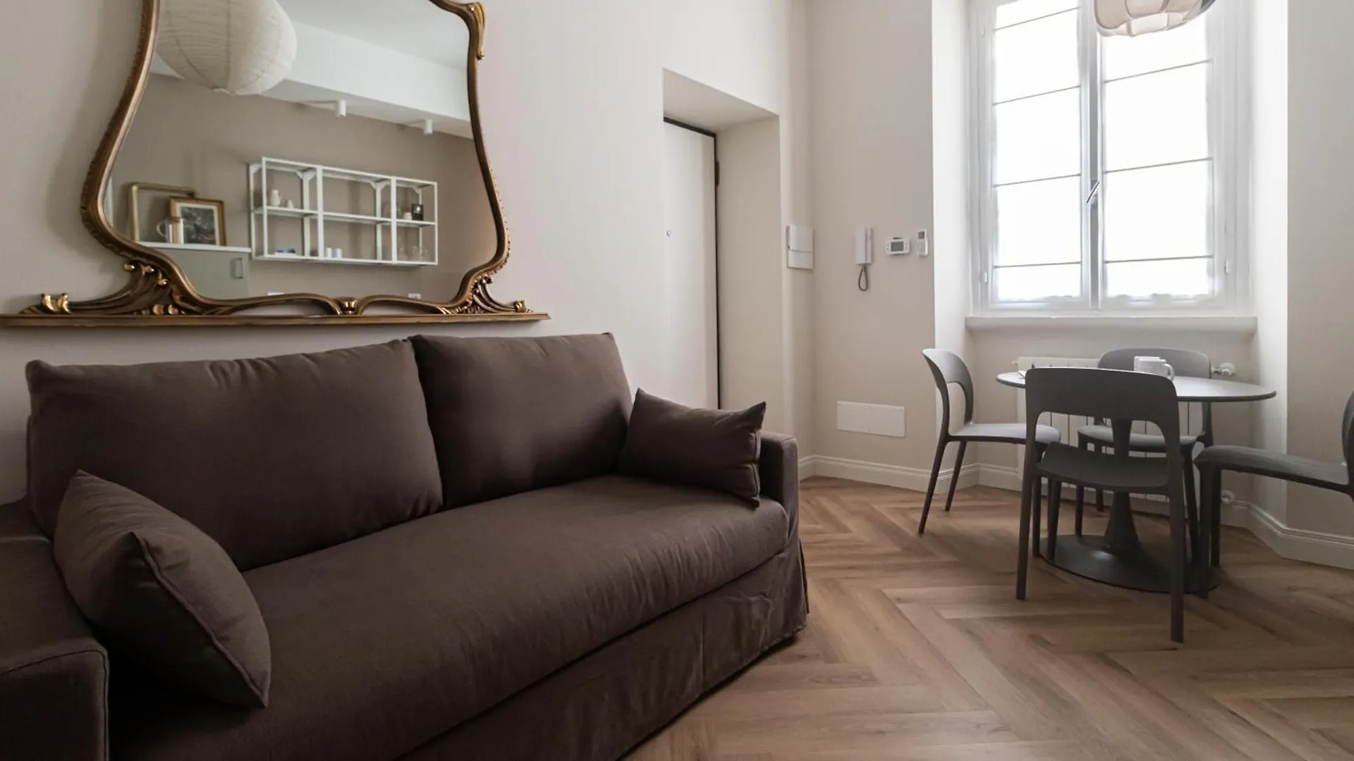 Italianway - Rovereto 9 Milánó Apartman