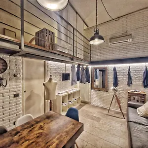 Loft Centro, 10 Min From Duomo Apartamento